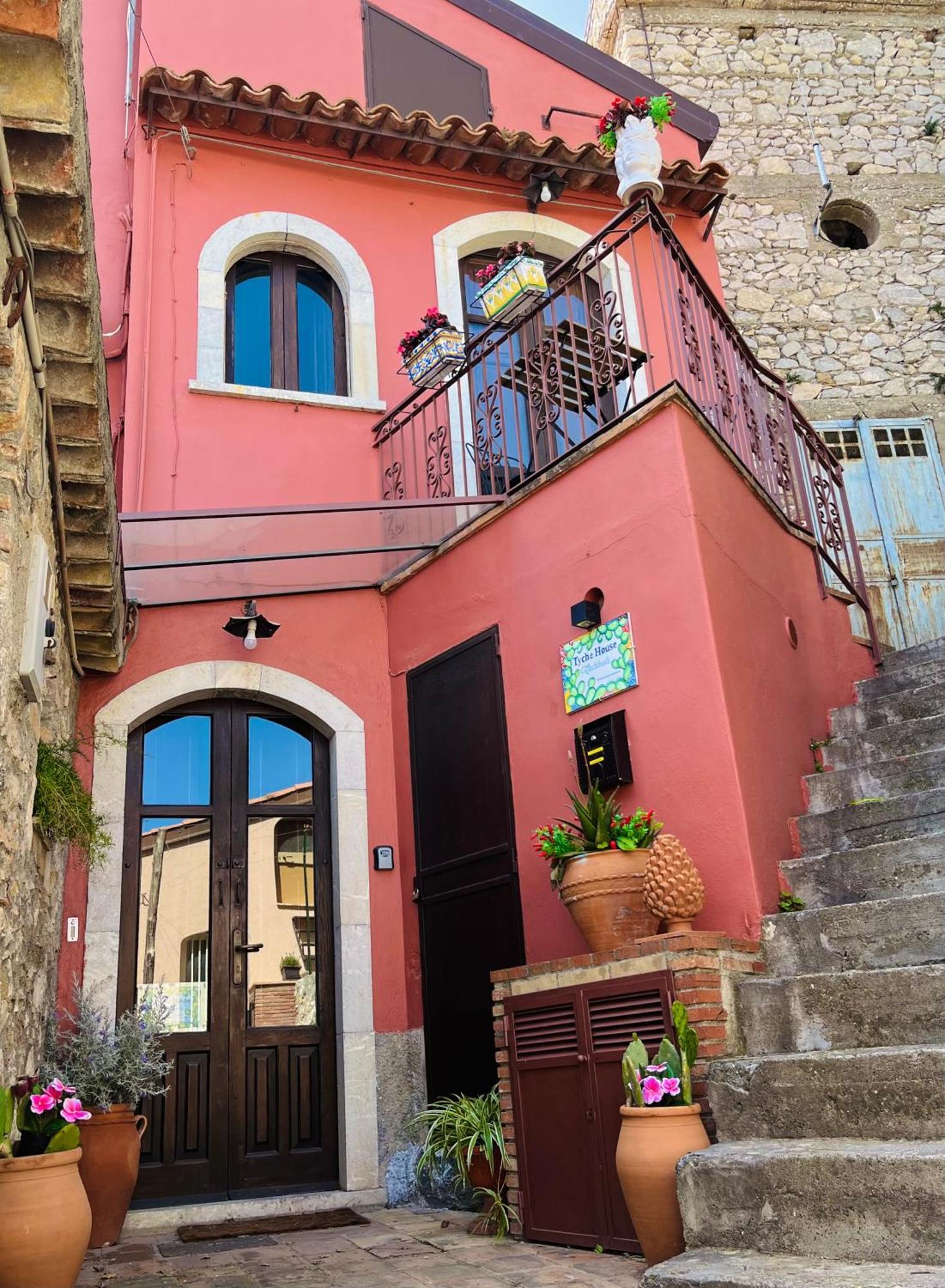 Tyche House Castelmola公寓 外观 照片